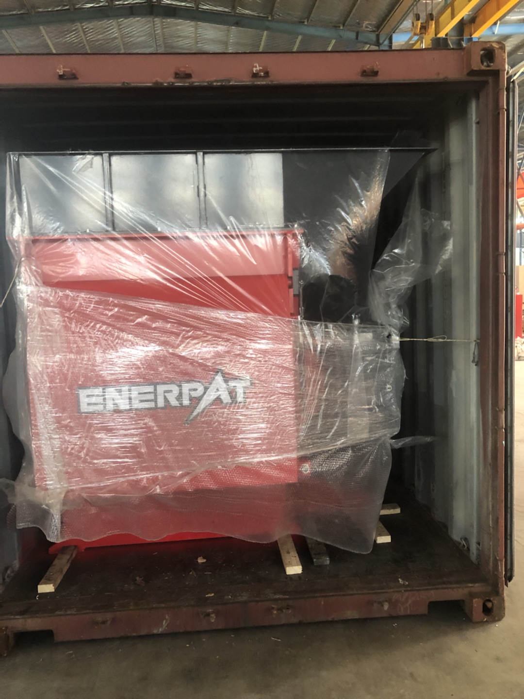 ENERPAT MSA-F1200 Single Shaft Shredder on the way to Australia